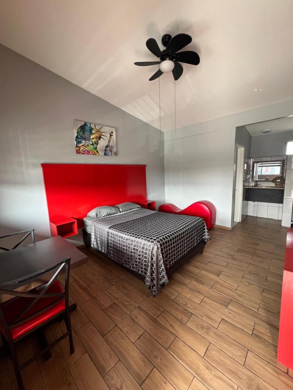 Hotel Luna Park Tijuana Eksteriør bilde